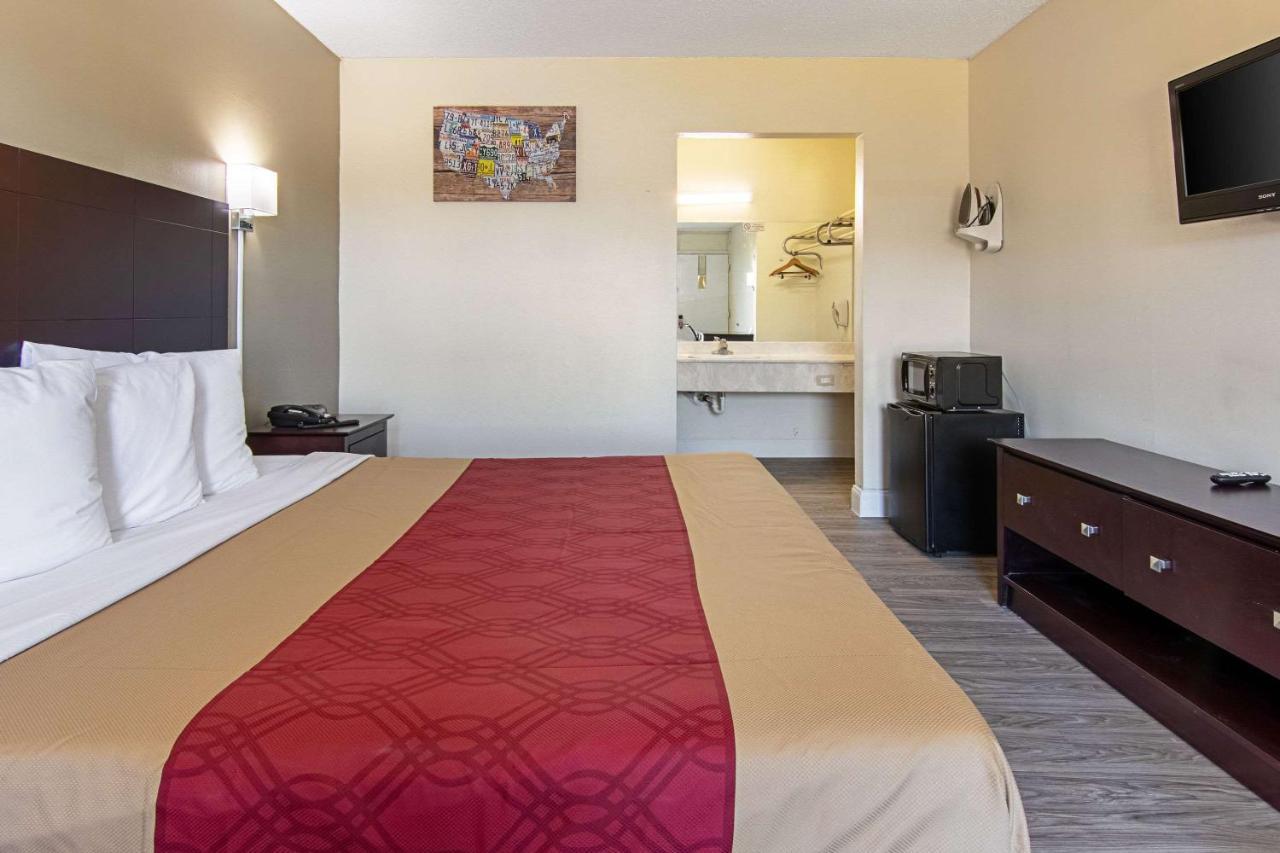 Red Roof Inn La Grange Dış mekan fotoğraf